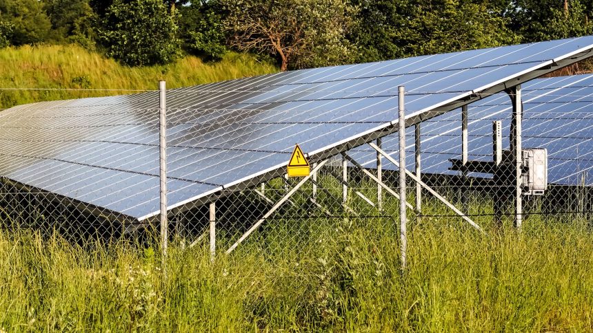 Industrial Microgrid ROI: A Cost-Benefit Analysis for Manufacturing Hubs Industrial Microgrid ROI: A Cost-Benefit Analysis for Manufacturing Hubs