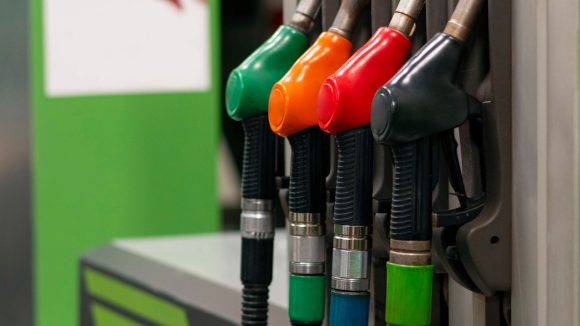 African petroleum price volatility